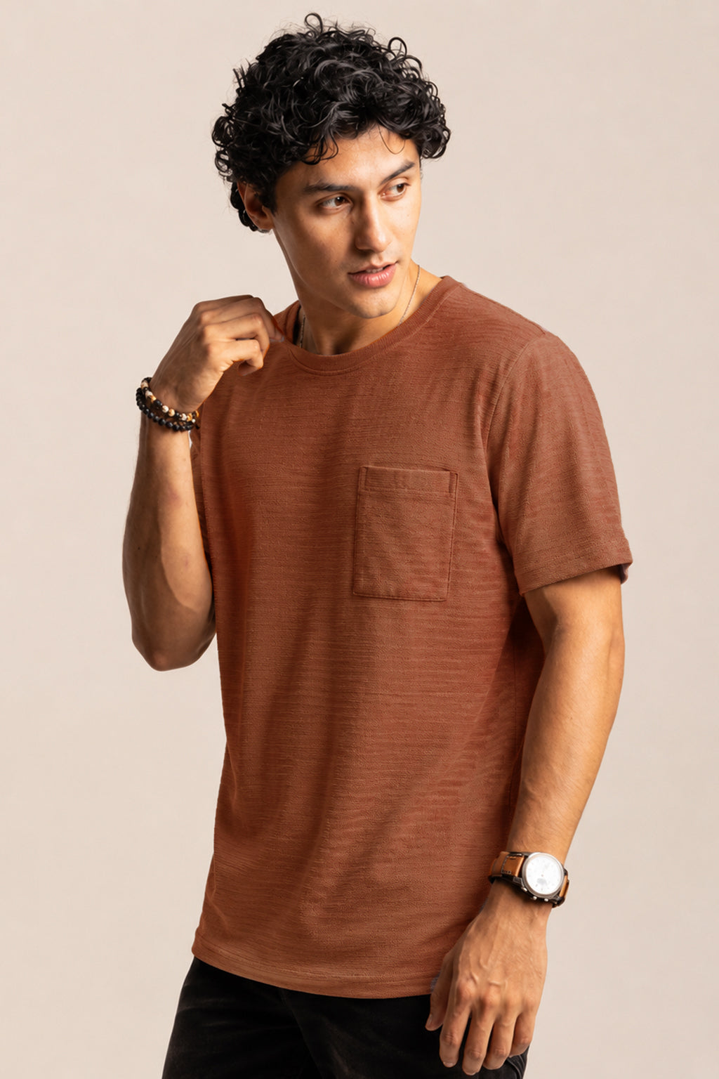 Men Round Neck Solid Pocket Half Sleeves T-Shirt