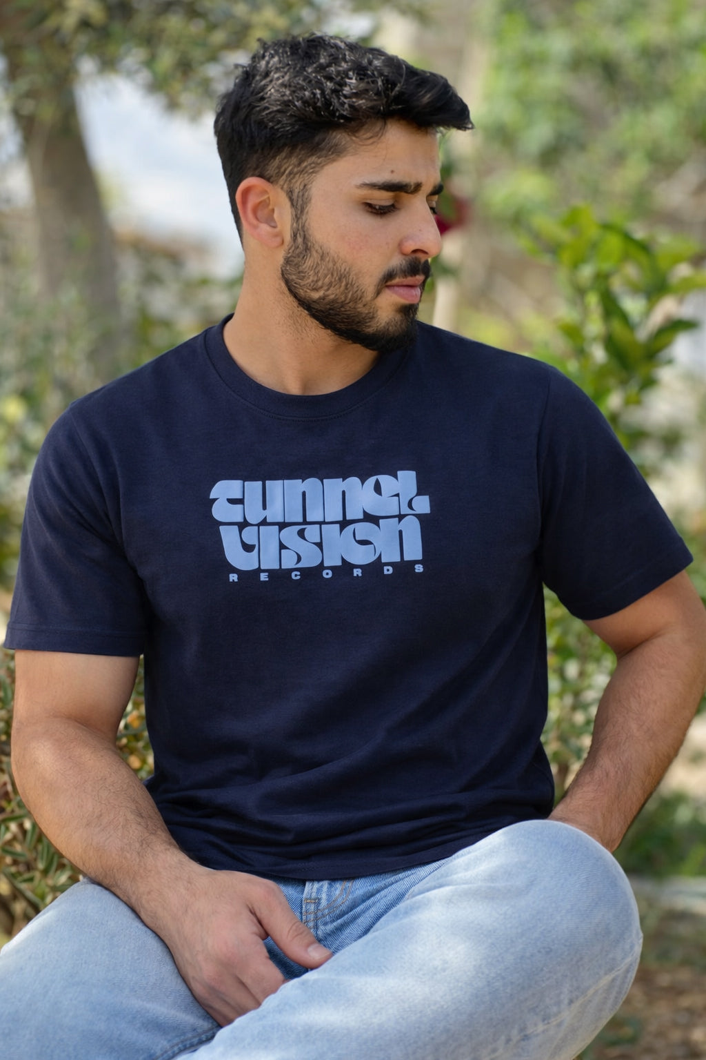Men Round Neck Chest Print Half Sleeves T-Shirt