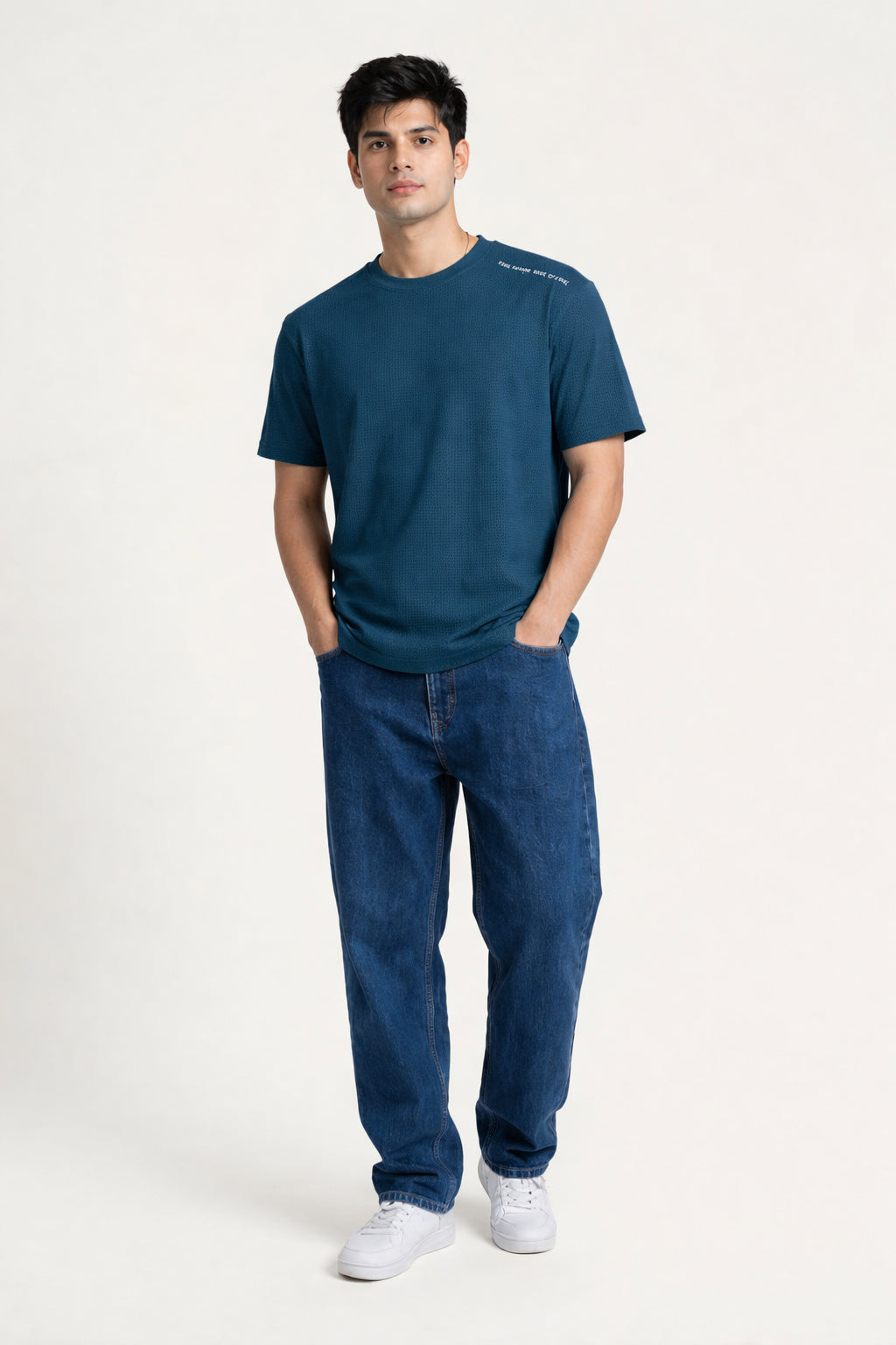 Men Round Neck Solid Half Sleeves T-Shirt