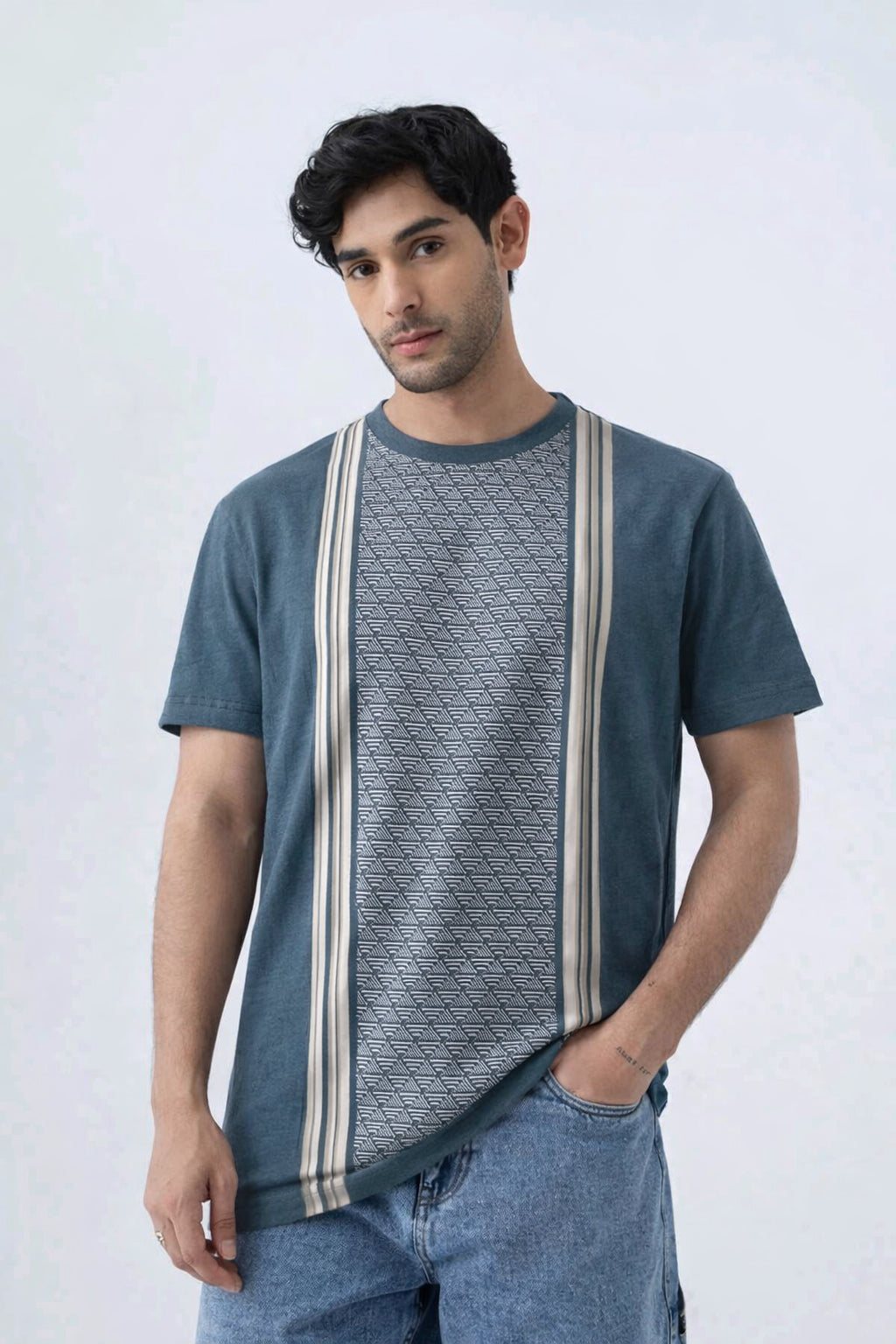 Men Round Neck Half Sleeves T-Shirt
