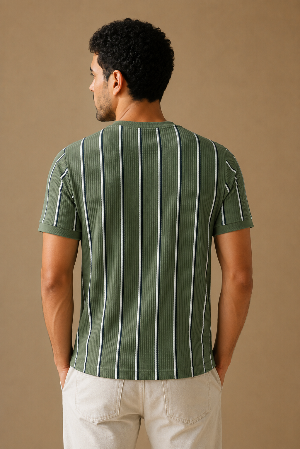 Men Round Neck Vertical Stripes Half Sleeves T-Shirt