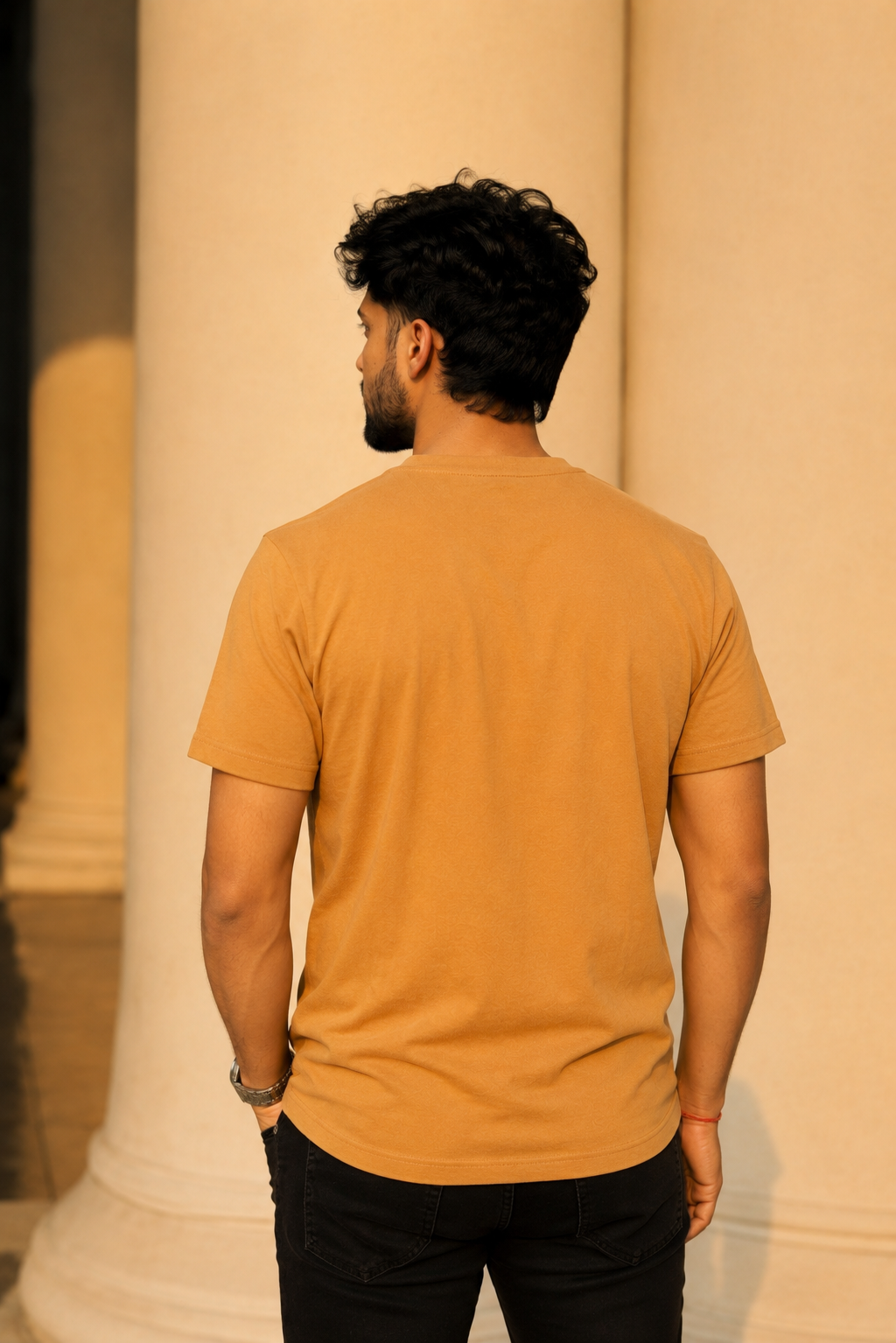 Men Round Neck Chest Print Half Sleeves T-Shirt