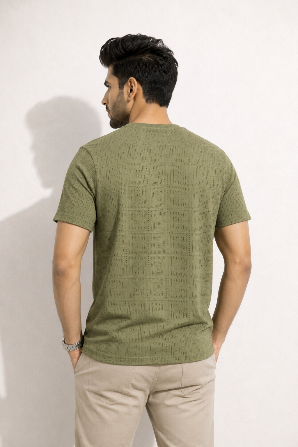 Men Round Neck Half Sleeves T-Shirt