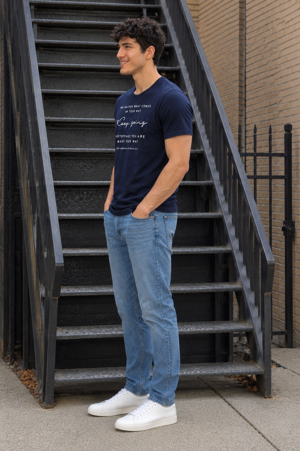 Men Round Neck Chest Print Half Sleeves T-Shirt