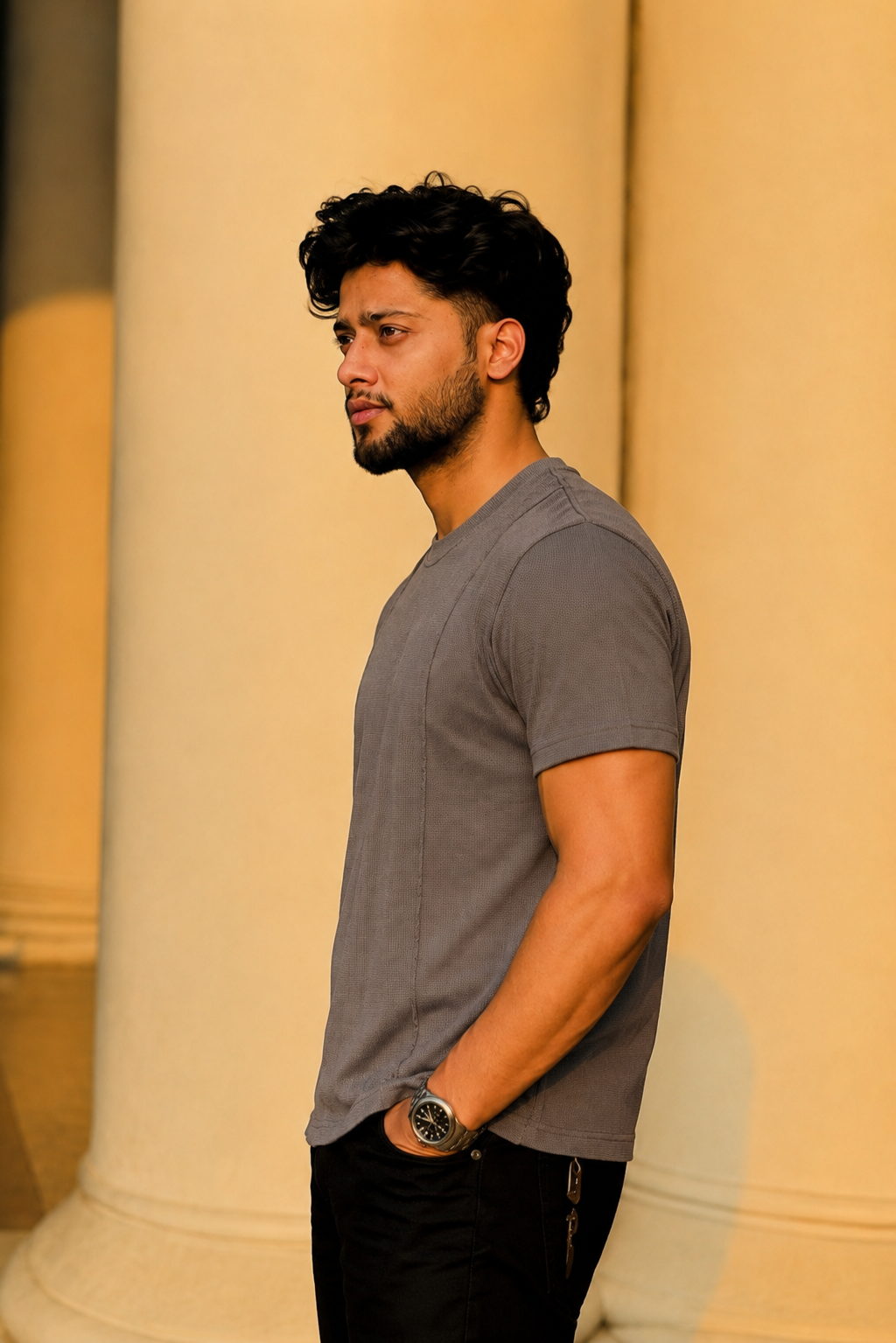 Men Round Neck Solid Half Sleeves T-Shirt