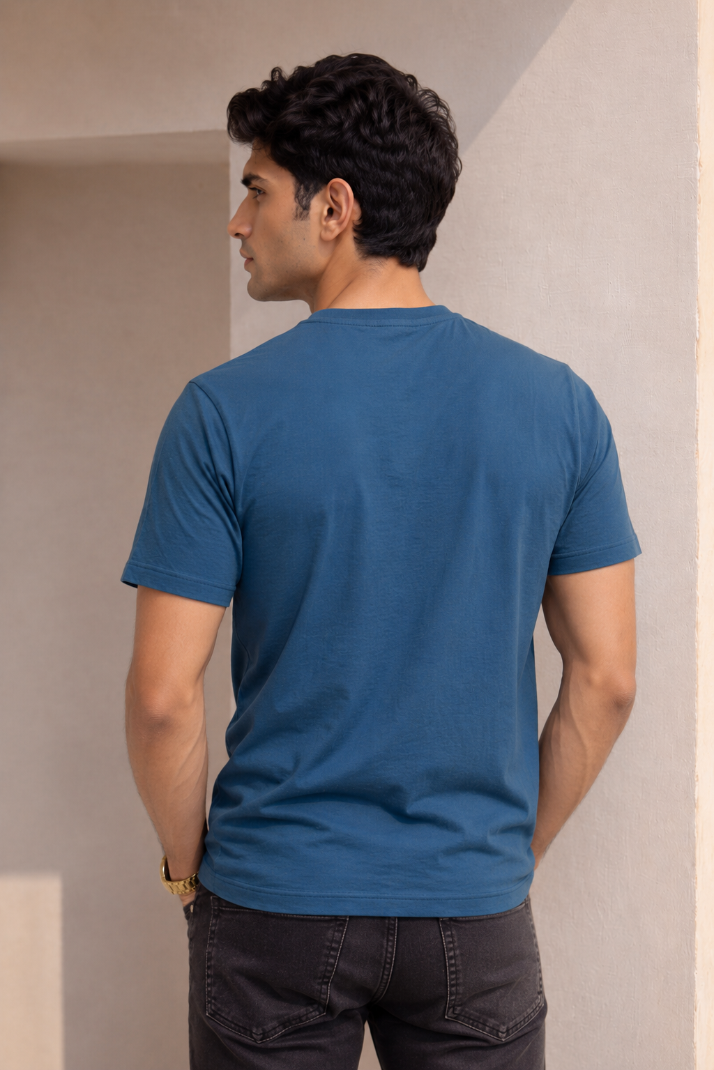 Men Round Neck Chest Prnit Half Sleeves T-Shirt
