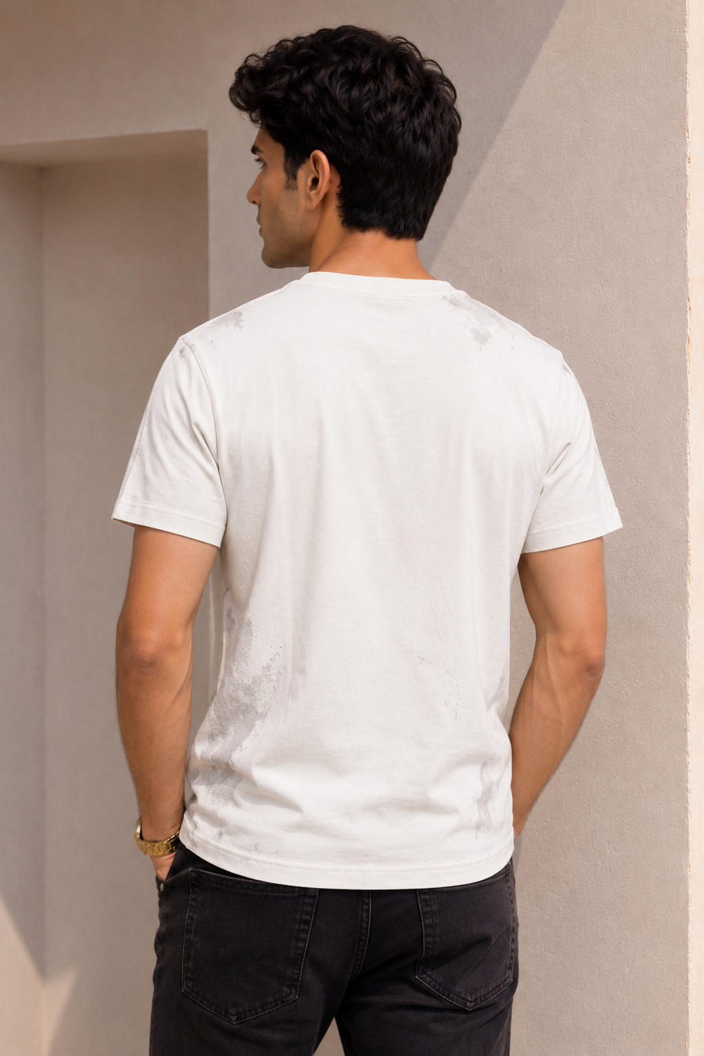 Men Round Neck Chest Prnit Half Sleeves T-Shirt