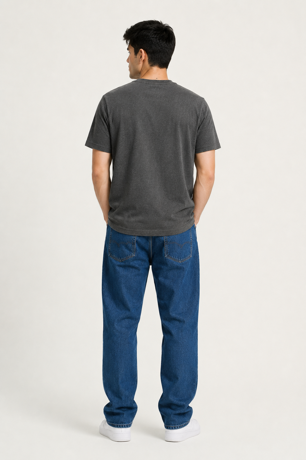 Men Round Neck Solid Half Sleeves T-Shirt