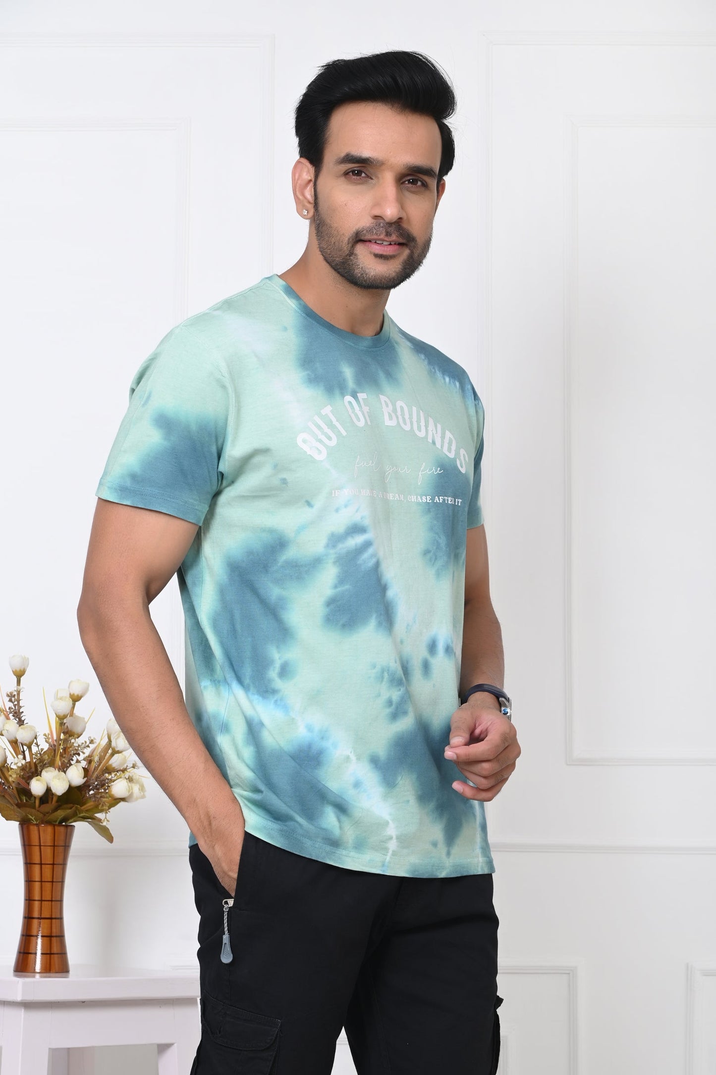 Men Round Neck Printed Half Sleeves T-Shirt