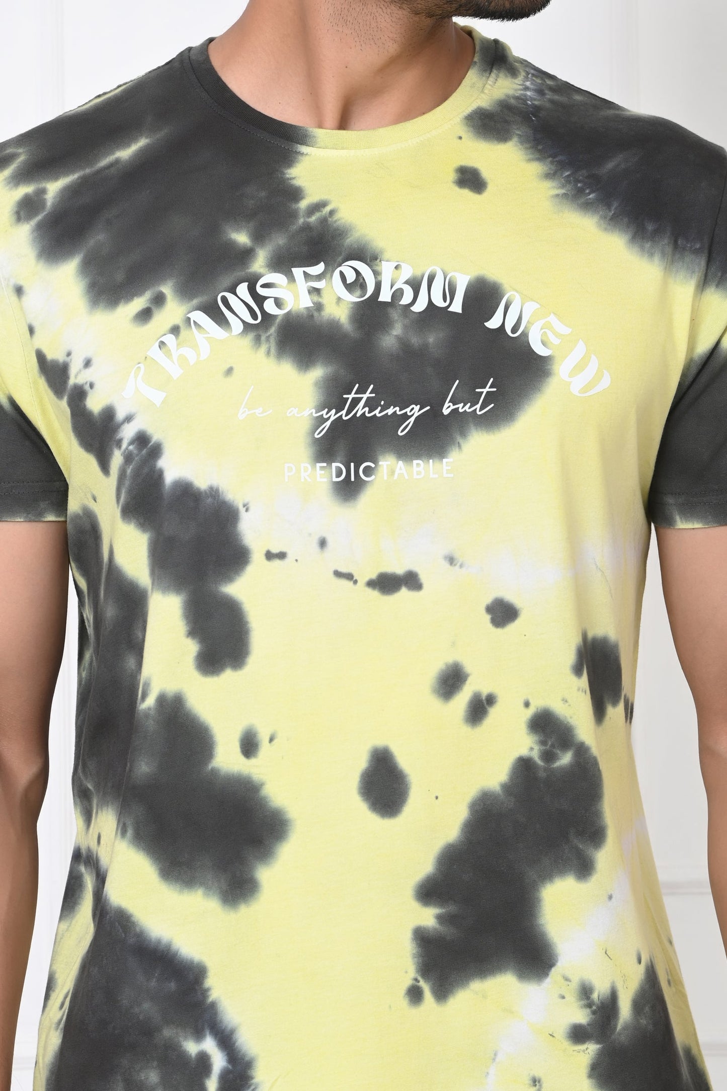 Men Round Neck Printed Half Sleeves T-Shirt